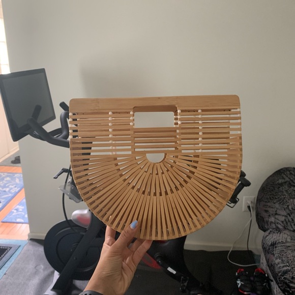 Wooden purse - Picture 1 of 2